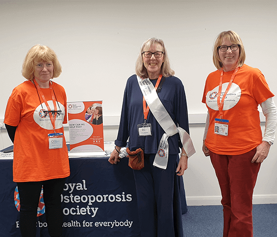 ROS staff member, Susan, with ROS volunteers at Liverpool Street Station, London